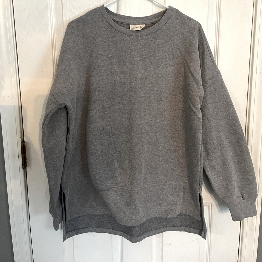 Universal Thread - crewneck sweatshirt - Gray size Medium